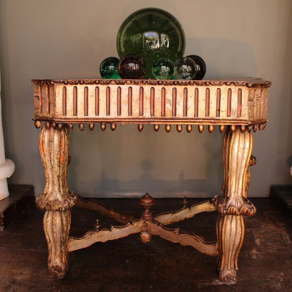 Magnificent 17th century Spanish Colonial console from Peru