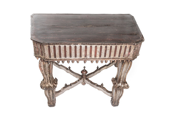 Magnificent 17th century Spanish Colonial console from Peru