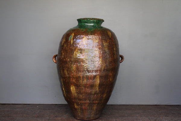 Large Chomba Storage Jar from the Andean Region of Peru
